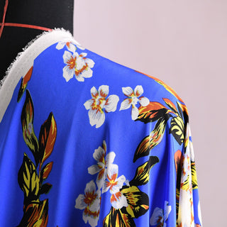 Diane von Furstenberg Floral Blue Non-Stretch Mulberry Silk Crepe De Chine DS01653 -16 Momme