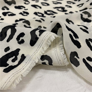 Yardblox Exclusive Reformation Animal Off-White Non-Stretch Viscose Crepe DS06531