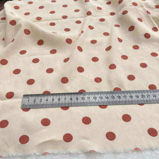 Japanese Fashion Designer Polka Dot Off-White Non-Stretch Sand Washed Cotton Plain Woven DS06617