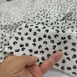 Japanese Fashion Designer Floral Off-White Non-Stretch Salt Shrinking / Puckered Cotton Seersucker DS06640