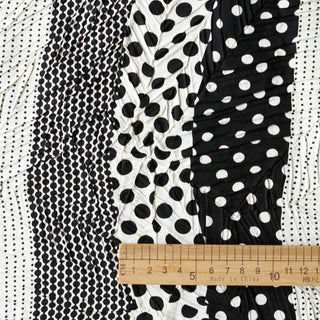 Korean Fashion Designer Polka Dot White Non-Stretch Crinkled Rayon Plain Woven DS11645