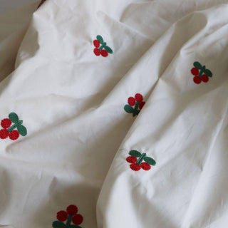 Korean Fashion Designer Fruits and Vegetables Off-White Non-Stretch Embroidery Cotton Plain Woven DS16547