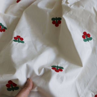 Korean Fashion Designer Fruits and Vegetables Off-White Non-Stretch Embroidery Cotton Plain Woven DS16547