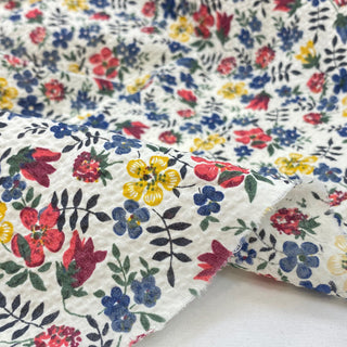 Yardblox Exclusive Korean Fashion Designer Floral Off-White/Red/Multi Color Non-Stretch Salt shrinking/Puckered Cotton Seersucker DS27501