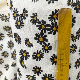 Korean Fashion Designer Floral White Non-Stretch Salt Shrinking / Puckered Cotton Seersucker DS29657