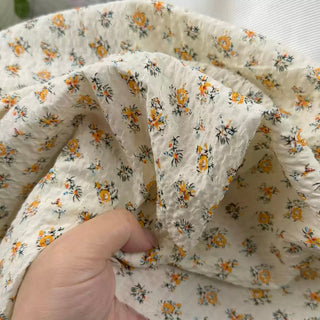 Korean Fashion Designer Floral Off-White Non-Stretch Salt Shrinking / Puckered Cotton Seersucker DS29673