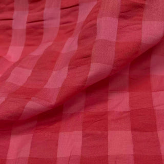 Japanese Fashion Designer Gingham Red Non-Stretch Salt Shrinking / Puckered Linen Cotton Blended Seersucker DS29674