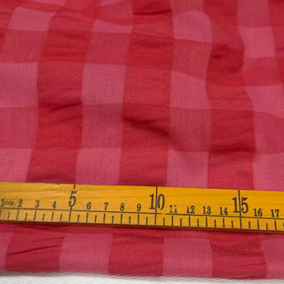 Japanese Fashion Designer Gingham Red Non-Stretch Salt Shrinking / Puckered Linen Cotton Blended Seersucker DS29674